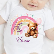 Load image into Gallery viewer, Little Sister announcement, Teddy bear Pregnancy reveal, I'm a little Sister Baby Vest, Newborn baby girl gift, Little Sister Announcement