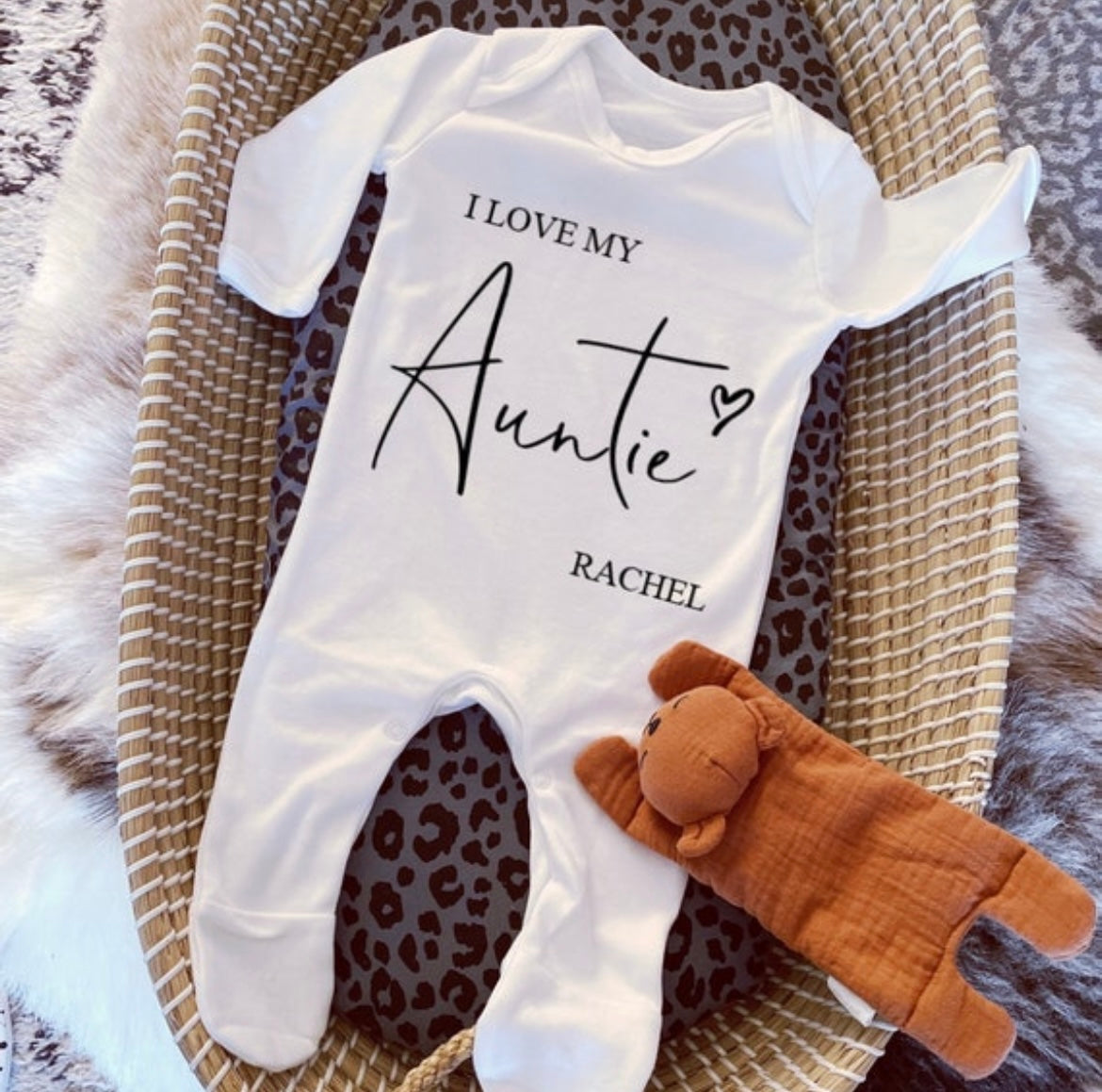 I love you Auntie babygrow Sleepsuit – Hopes, Dreams Jellybeans