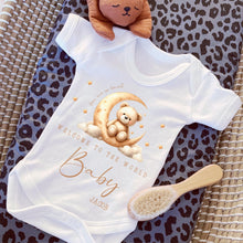 Load image into Gallery viewer, Personalised Welcome to the World Baby Grow, Unisex Romper, Born in 2025 Sleepsuit, Teddy Bear baby Vest, Going home outfit, Baby Keepsake
