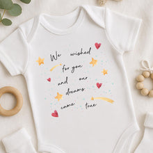 Load image into Gallery viewer, Pregnancy Announcement, Unisex Romper, Baby Reveal Sleepsuit, Baby Announcement onesie, Going home outfit, Rainbow Baby Keepsake, IVF baby
