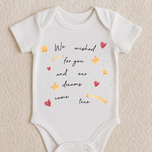 Load image into Gallery viewer, Pregnancy Announcement, Unisex Romper, Baby Reveal Sleepsuit, Baby Announcement onesie, Going home outfit, Rainbow Baby Keepsake, IVF baby
